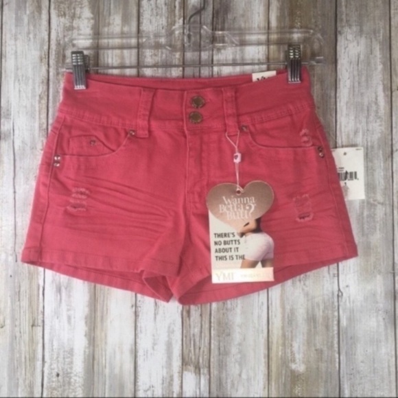 YMI Pants - NWT YMI Midi Shell Pink Shorts